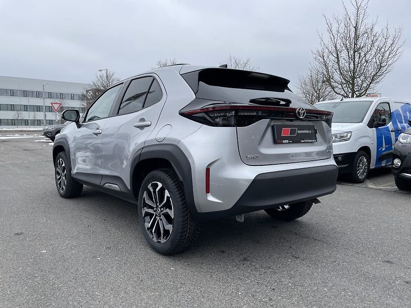 Toyota Yaris Cross 1.5 Hybrid 130k ODBĚR IHNED - fotka 7 z 29