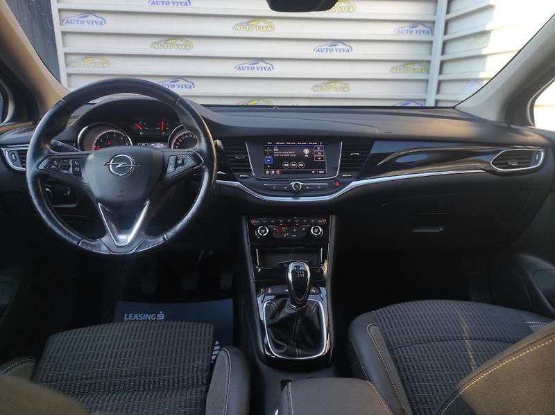 Opel Astra 1,2Turbo, 107kW, Elegance, S/s - fotka 11 z 41