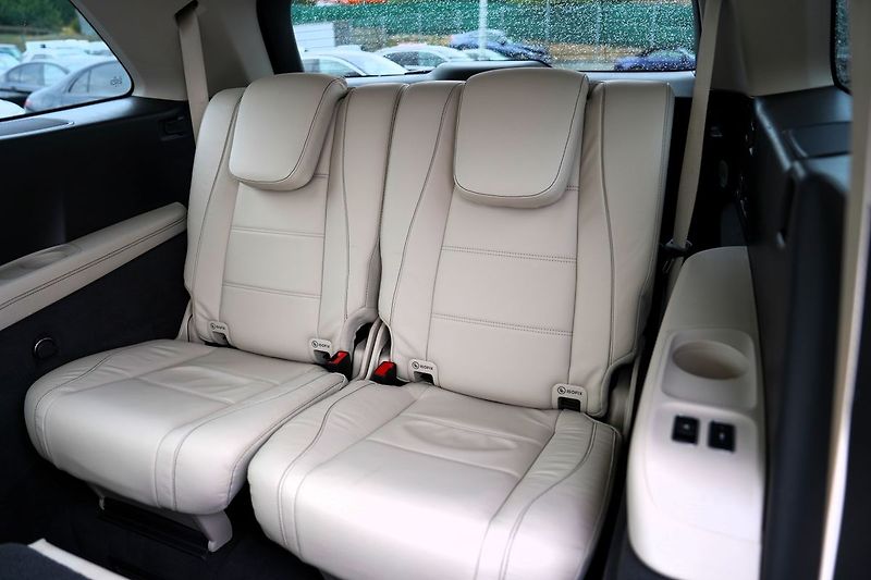 Mercedes-Benz GLS 350d 4Matic /21/360/7míst/ČR - fotka 35 z 50