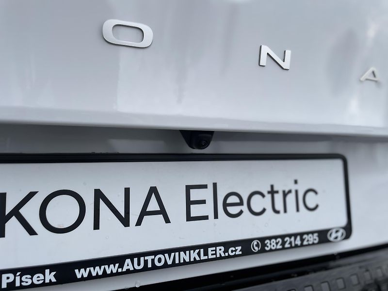 Hyundai Kona POWER 64,8 kWh CZECH EDITION - fotka 6 z 34