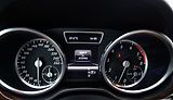 Mercedes-Benz Třídy M ML 350i AMG 4Matic/Motor klepe - náhled 25