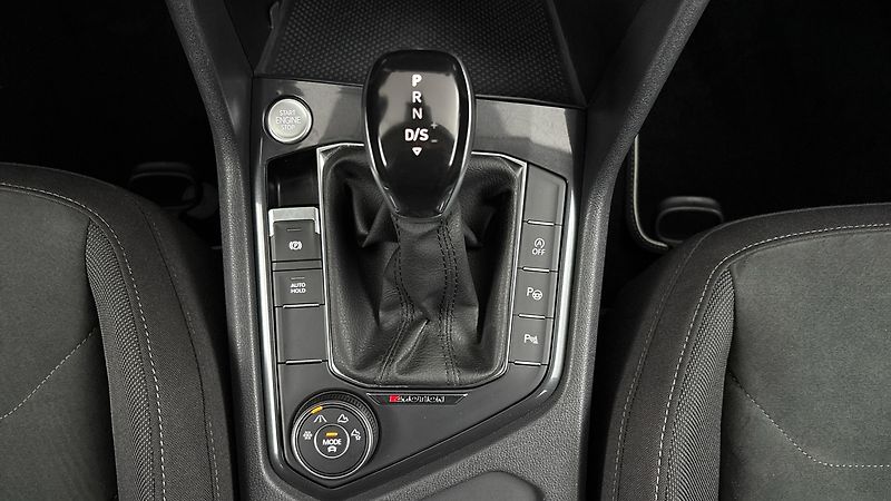 Volkswagen Tiguan Allspace 2.0 TDI DSG 4Motion Elegance - fotka 24 z 30
