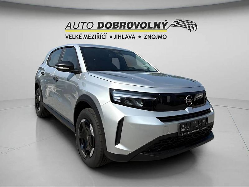 Opel Frontera (2026) Edition Hybrid 1.2 TURBO (81kW - fotka 11 z 24