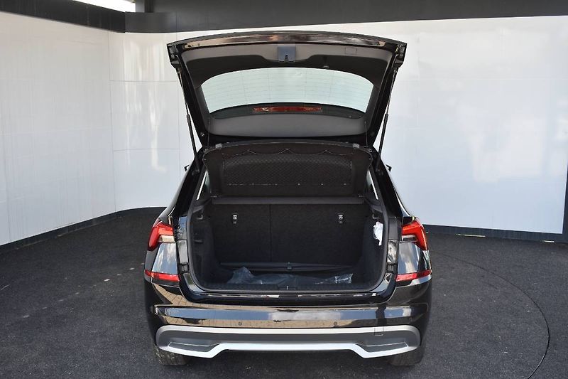 Škoda Kamiq (2022) Style 1.5TSI 110kW - fotka 10 z 24