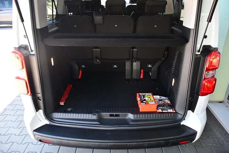 Citroën Jumpy 2.0HDI SPACETOURER 8.MÍST ČR - fotka 23 z 34