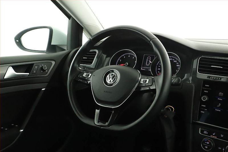 Volkswagen Golf (2020) Marathon Edition 1.5 TSI, ČR - fotka 8 z 15