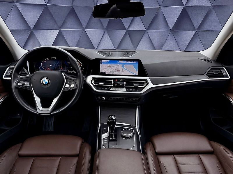 BMW Řada 3 320d xDrive LUXURY LINE, PANOR - fotka 9 z 28