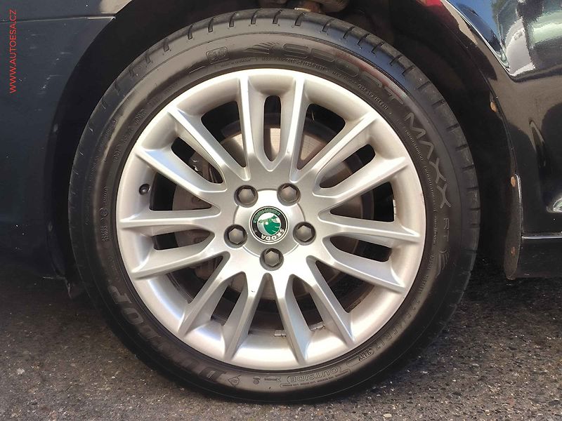 Škoda Octavia (2011) 2.0TDi, ČR, servis.kniha - fotka 21 z 23