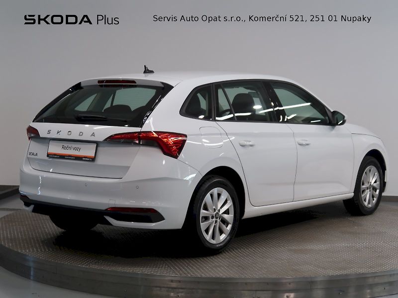 Škoda Scala (2025) SELECTION 1.0TSI 85KW - fotka 2 z 39