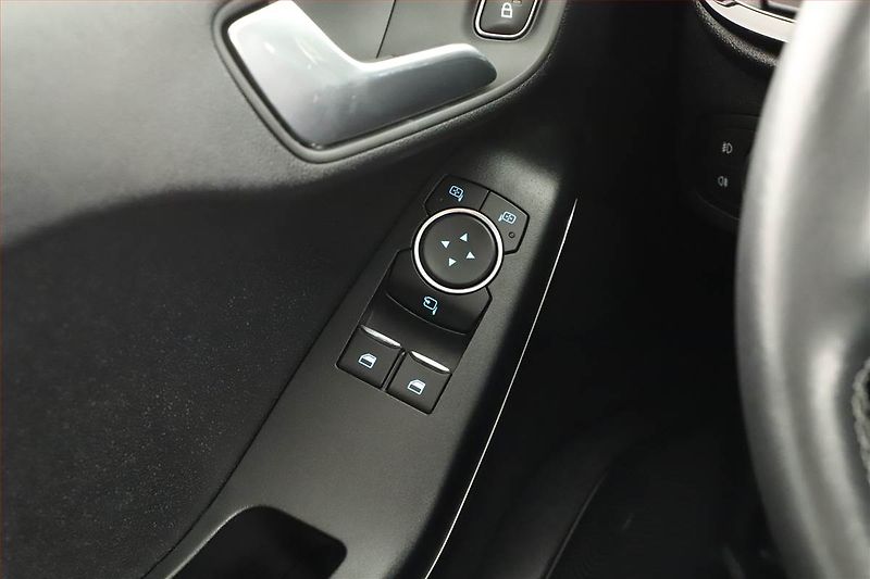 Ford Fiesta (2018) Titanium 1.0 EcoBoost - fotka 13 z 13
