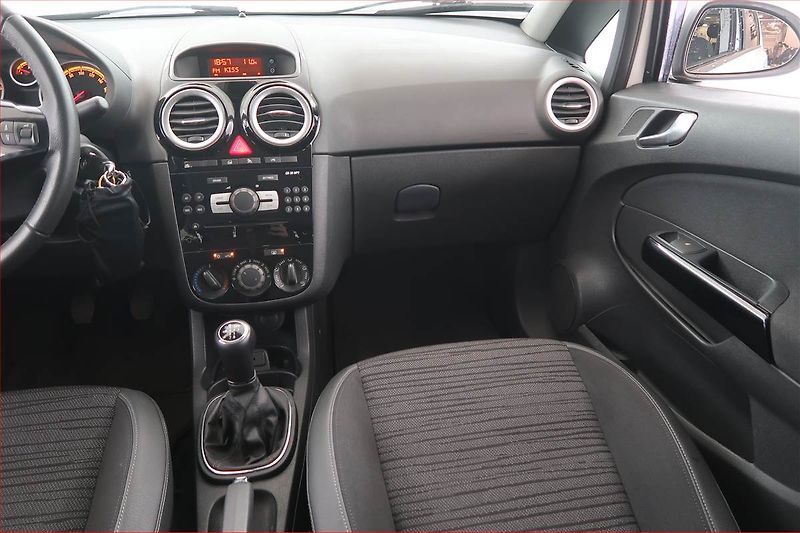 Opel Corsa (2014) 1.2, LPG, Serv.kniha, Tempomat - fotka 8 z 19