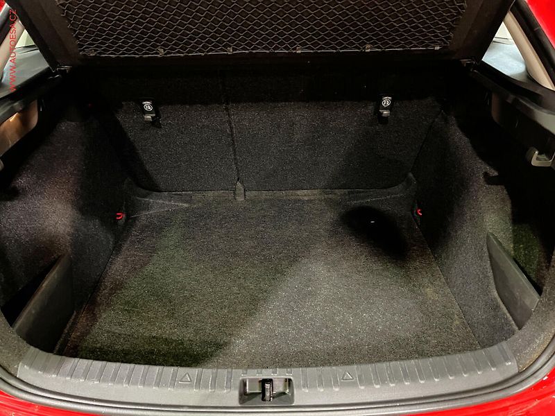Škoda Scala (2020) 1.6 TDi, Ambiente, DSG - fotka 7 z 15