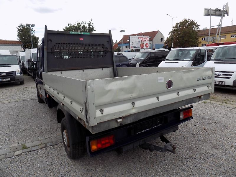 Fiat Ducato 2,3 JTD 88 KW VALNÍK TAŽNÉ - fotka 13 z 39