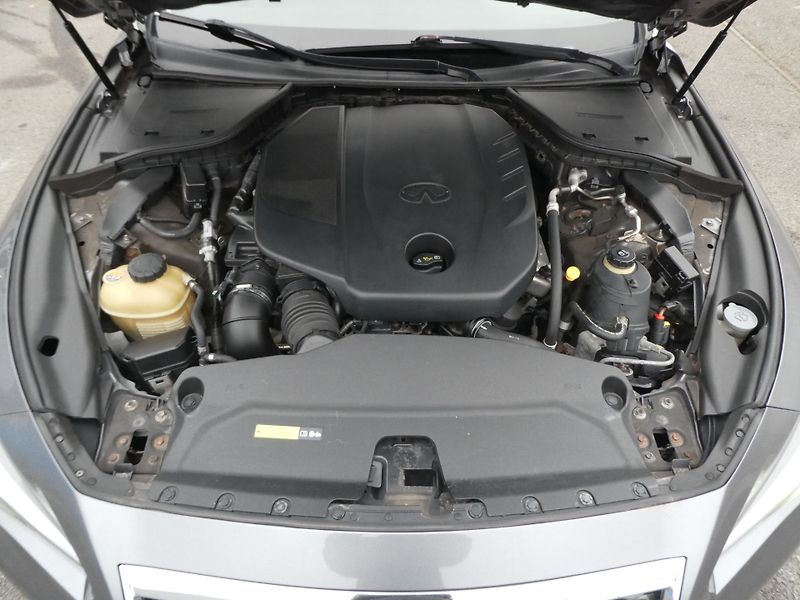 Infiniti Q50 2,2D 125kW automat navigace  - fotka 6 z 17
