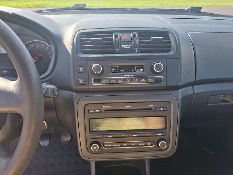 Škoda Roomster (2012) 1.2TSi 63kW,nové rozvody - fotka 12 z 19