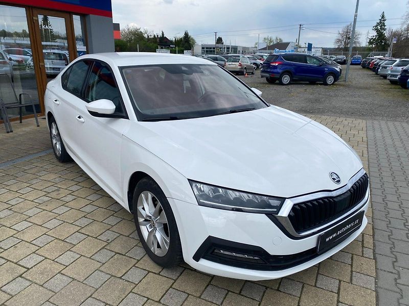 Škoda Octavia (2020) IV 1.5 TSi 110kW Ambiente - fotka 2 z 29