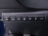 Toyota Corolla 2,0 HEV Executive Sport CZ DPH - náhled 17