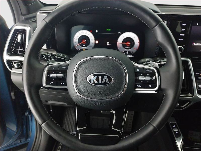 Kia Sorento (2021) 2.2 CRDi - fotka 18 z 23
