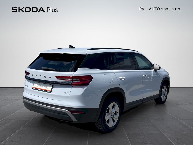 Škoda Kodiaq (2025) 2.0 TDI 142 kW 4x4 DSG Selecti - fotka 2 z 35