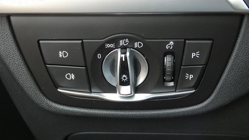 BMW X3 3.0 xDrive30d Advantage AT - fotka 10 z 26