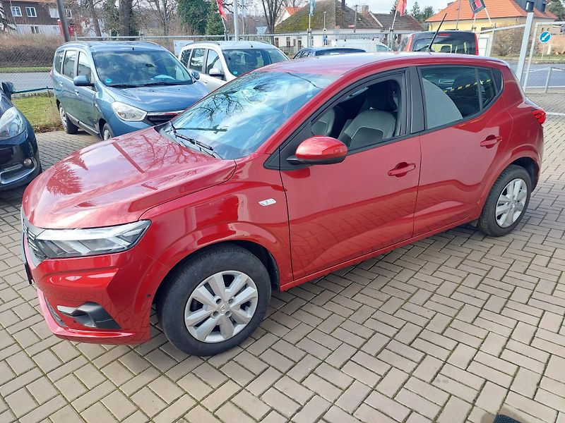 Dacia Sandero (2023) III. TCe 90 - fotka 5 z 31