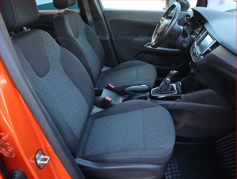 Opel Crossland X (2021) 1.2, Serv.kniha, Tempomat - fotka 9 z 17