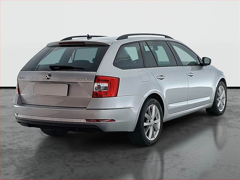 Škoda Octavia (2017) 1.6 TDI, Navi, Tempomat - fotka 5 z 19
