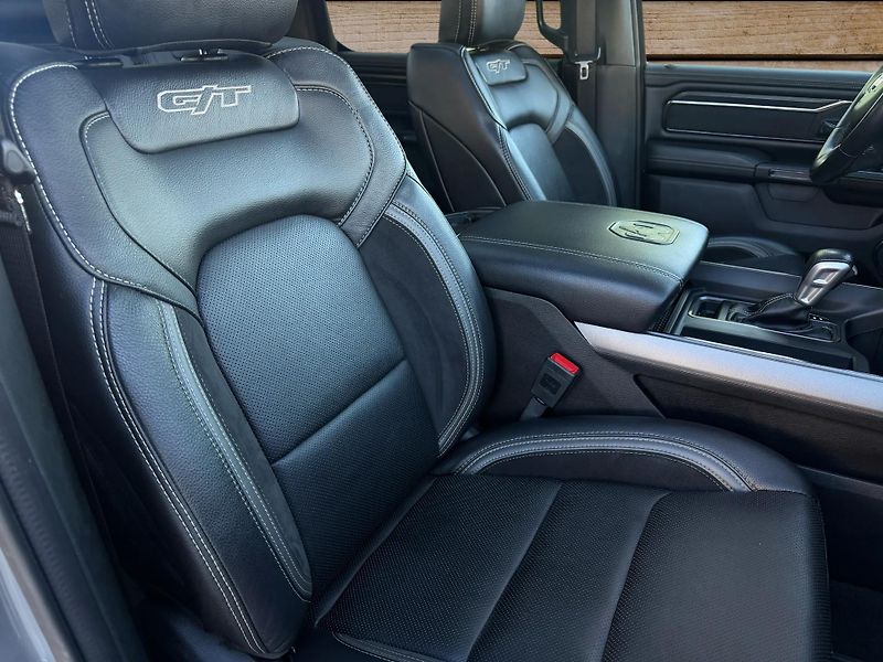 Dodge RAM (2023) +LARAMIE G/T+TRX PAKET+DPH+ - fotka 9 z 24