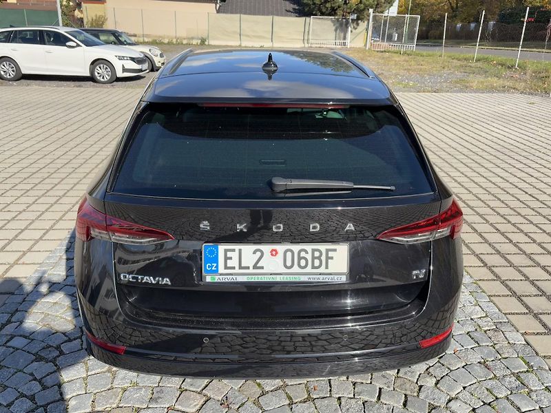 Škoda Octavia (2023) STYLE PLUS iV PLUG-IN-HYBRID - fotka 6 z 33