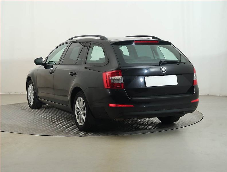 Škoda Octavia (2016) Ambition 2.0 TDI, Tempomat - fotka 4 z 13