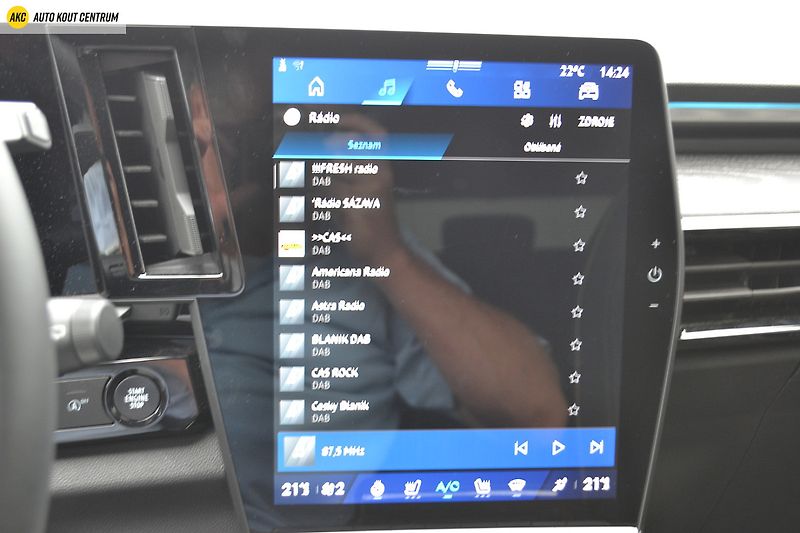 Renault Austral ICONIC MHEV 160 AUTO - fotka 29 z 60