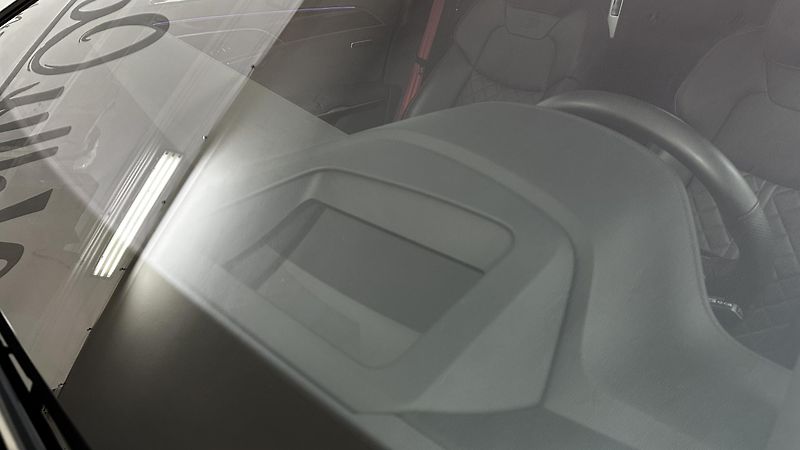 Audi S8 TOP STAV - fotka 19 z 51