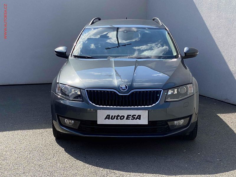 Škoda Octavia (2016) 2.0 TDi, Joy, bixen - fotka 2 z 16