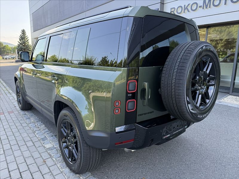 Land Rover Defender (2026) 3,0 S D200 - fotka 9 z 23