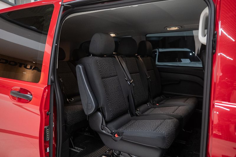 Mercedes-Benz Vito (2022) 116 CDI 4X4 - fotka 17 z 35