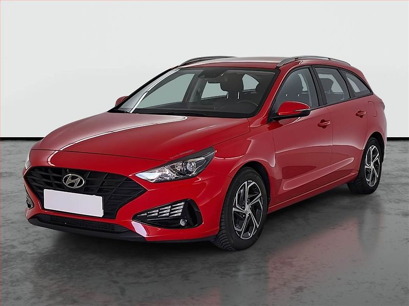 Hyundai i30 (2021) 1.0 T-GDI, ČR,1.maj - fotka 2 z 16