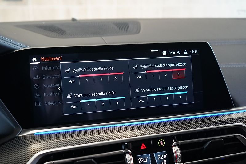 BMW X5 M50d, M Professional, Masáž - fotka 32 z 57