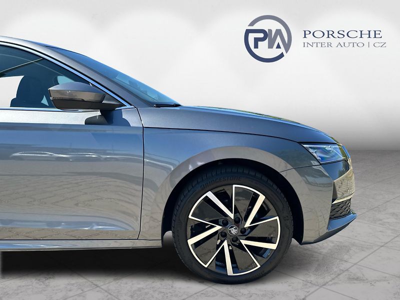 Škoda Octavia 2,0TDI / 110 kW Top Selection - fotka 21 z 23