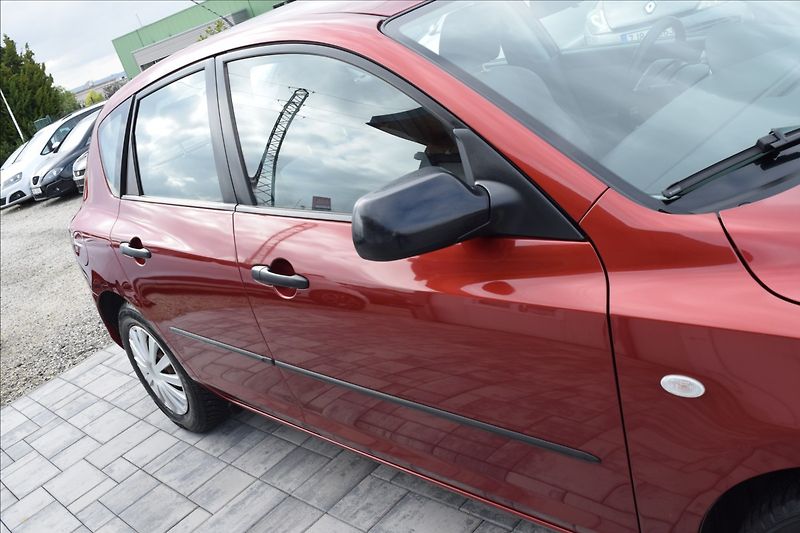Mazda 3 1,4 i 62KW NOVÁ STK PO SERVISE - fotka 5 z 40