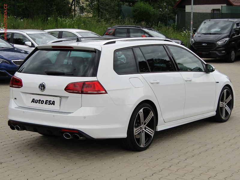 Volkswagen Golf (2015) 2.0TSi 4x4, R, DSG, bixen - fotka 4 z 24