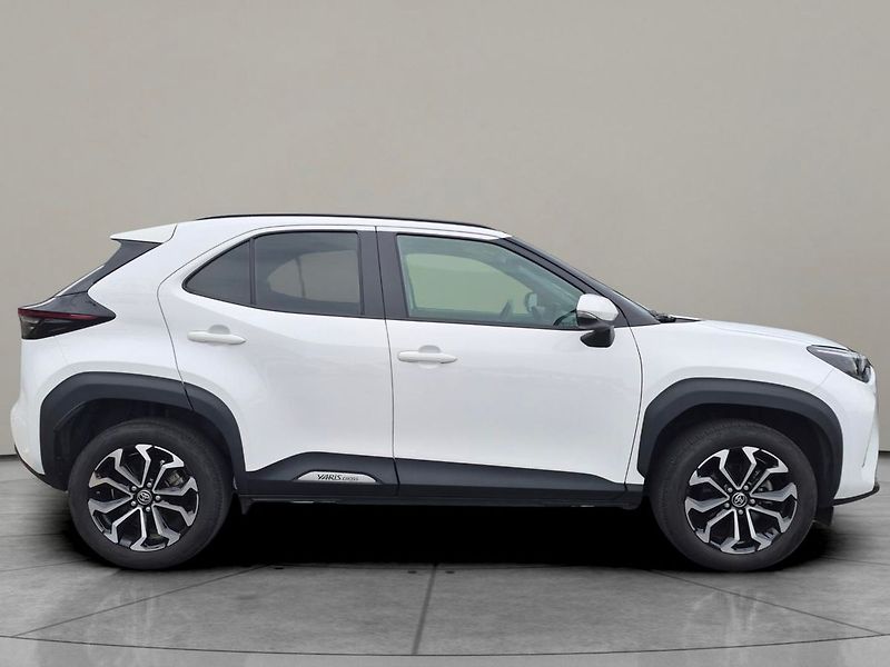 Toyota Yaris Cross 1,5 HEV FWD Style - fotka 3 z 18