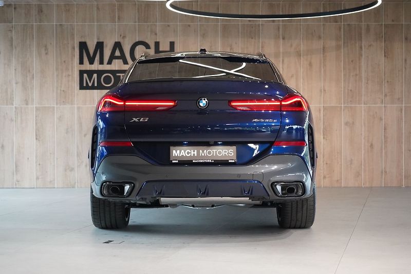 BMW X6 30d xDrive, Vzudch, Masáž - fotka 10 z 47