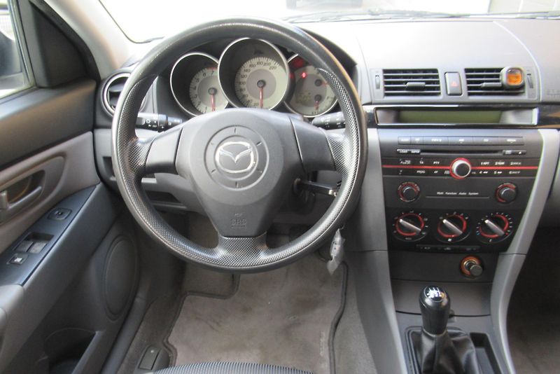 Mazda 3 1.4 16V KLIMA PŮVOD ČR - fotka 10 z 20