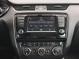Škoda Octavia (2016) 2.0 TDI, Navi, Tempomat - náhled 12