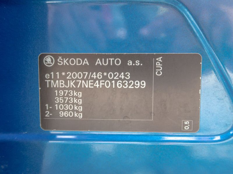 Škoda Octavia (2015) 2.0TDI 135KW RS – NAVIGACE - fotka 43 z 49