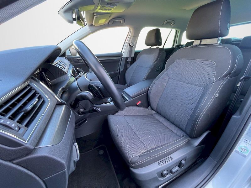 Škoda Superb (2023) 2.0 TDI 110kW DSG Style Plus c - fotka 22 z 35