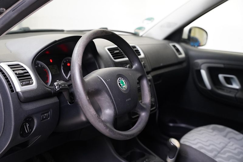 Škoda Fabia - fotka 14 z 22