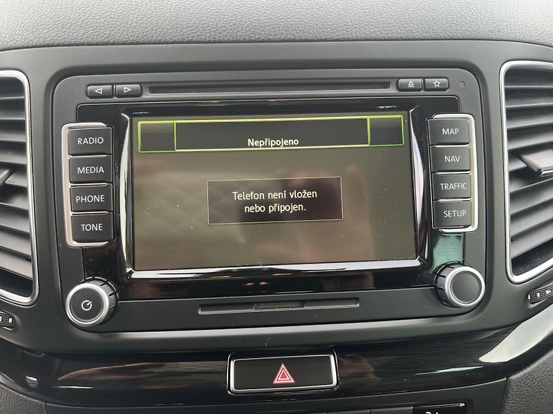 Seat Alhambra (2014) 2,0TDi DSG Style MAX VÝBAVA!!! - fotka 61 z 77