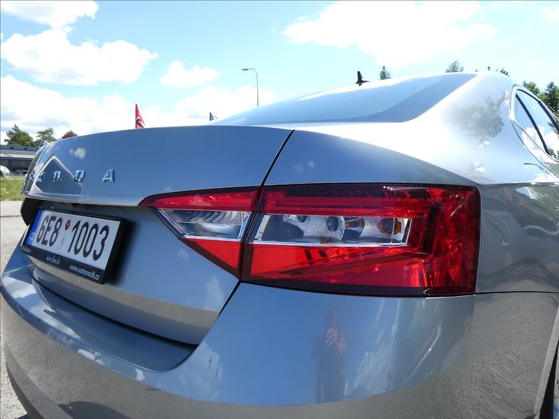 Škoda Superb 1,5 TSi 110kW 1majitel,DSG,DPH - fotka 10 z 47