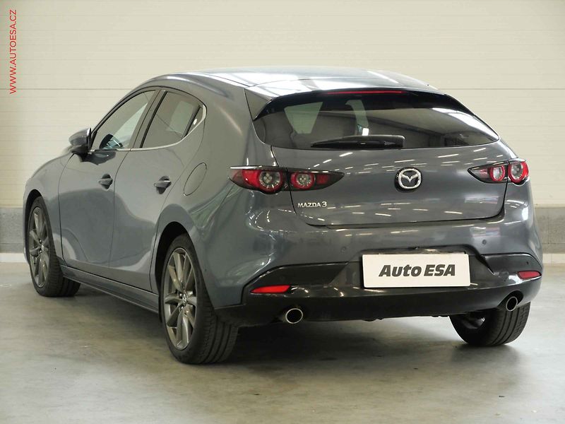 Mazda 3 (2019) 2.0i Takumi, ČR, AT, kůže - fotka 6 z 22